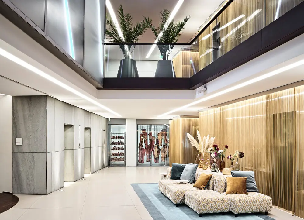 Gallery 15
